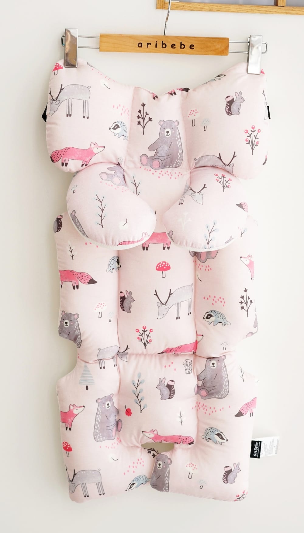 เบาะรองรถเข็น คาร์ซีท ARIBEBE ผ้า MICROMODAL ลายสัตว์ป่า ชมพู